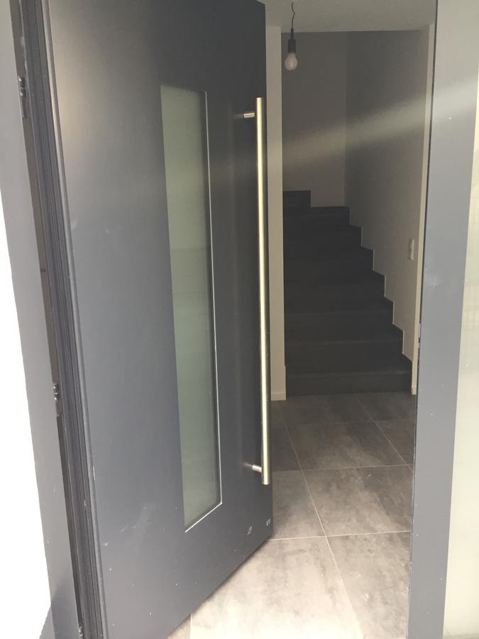 דיסלדורף Avi City Apartments Kinghouse מראה חיצוני תמונה