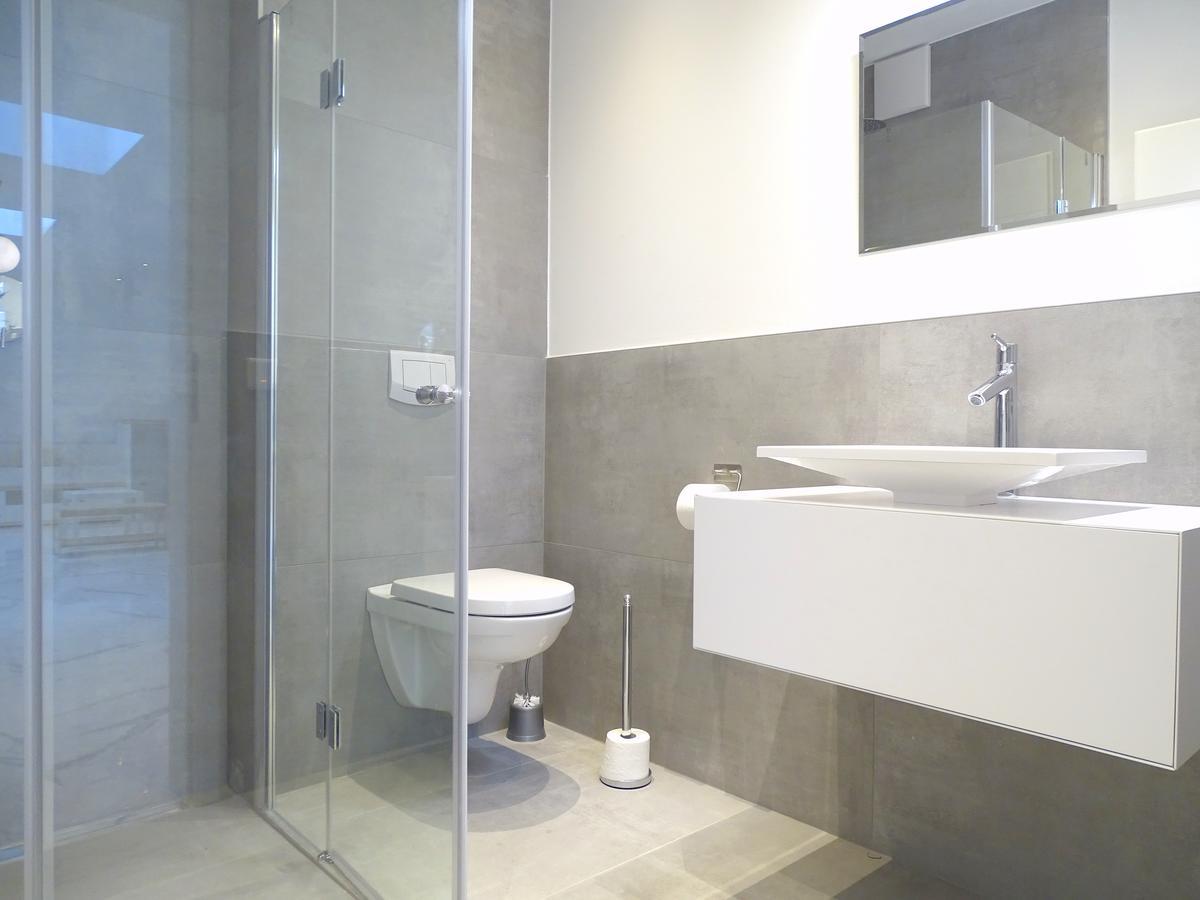 דיסלדורף Avi City Apartments Kinghouse מראה חיצוני תמונה