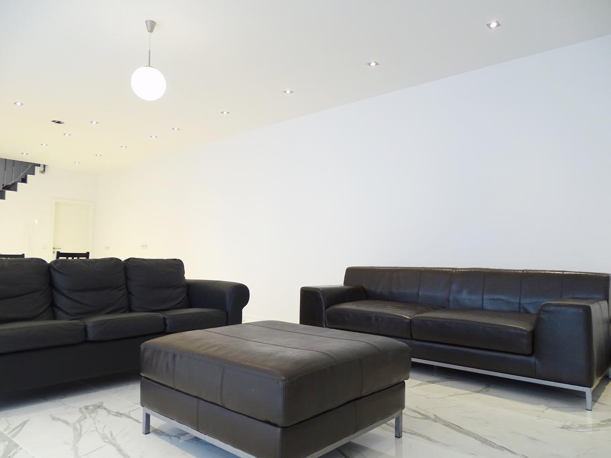 דיסלדורף Avi City Apartments Kinghouse מראה חיצוני תמונה