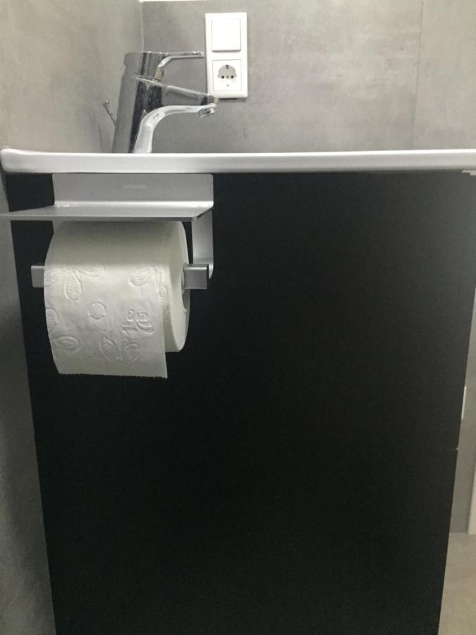 דיסלדורף Avi City Apartments Kinghouse חדר תמונה